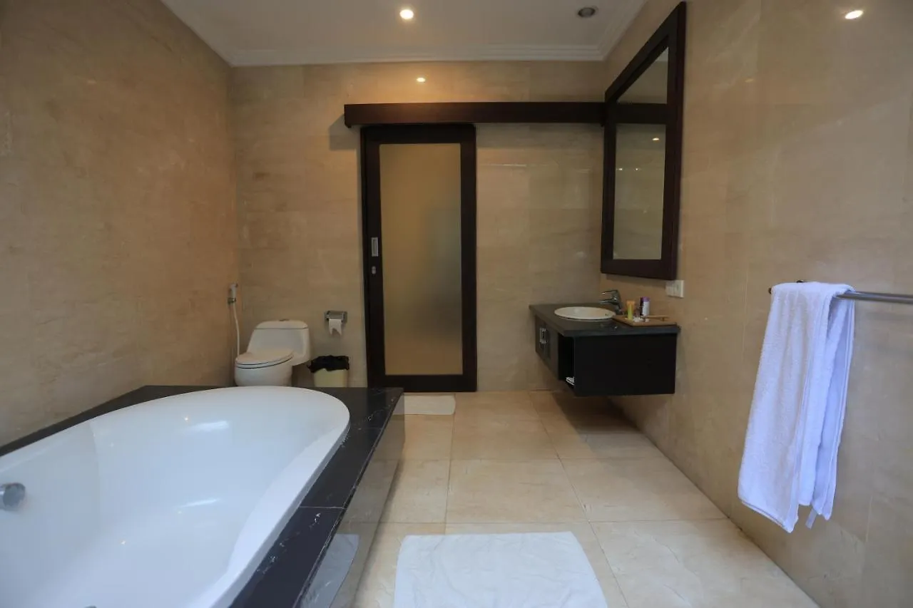 4 Bedroom Villa With Pool In The Center Of Seminyak 0*, Seminyak (Bali)